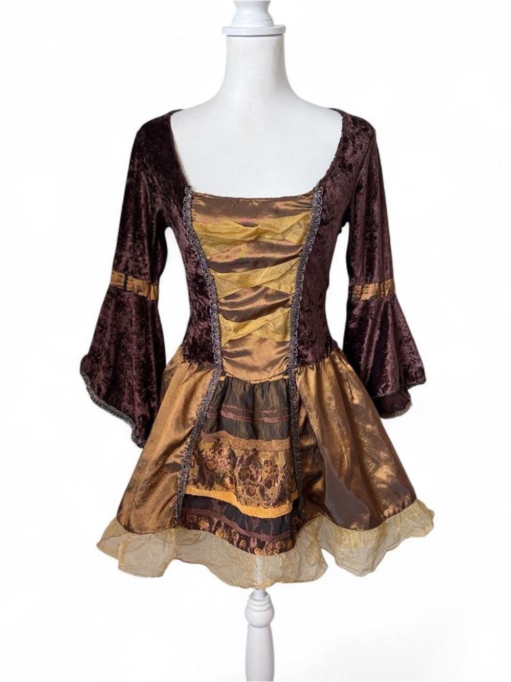 Renaissance Pirate Halloween Costume Dress